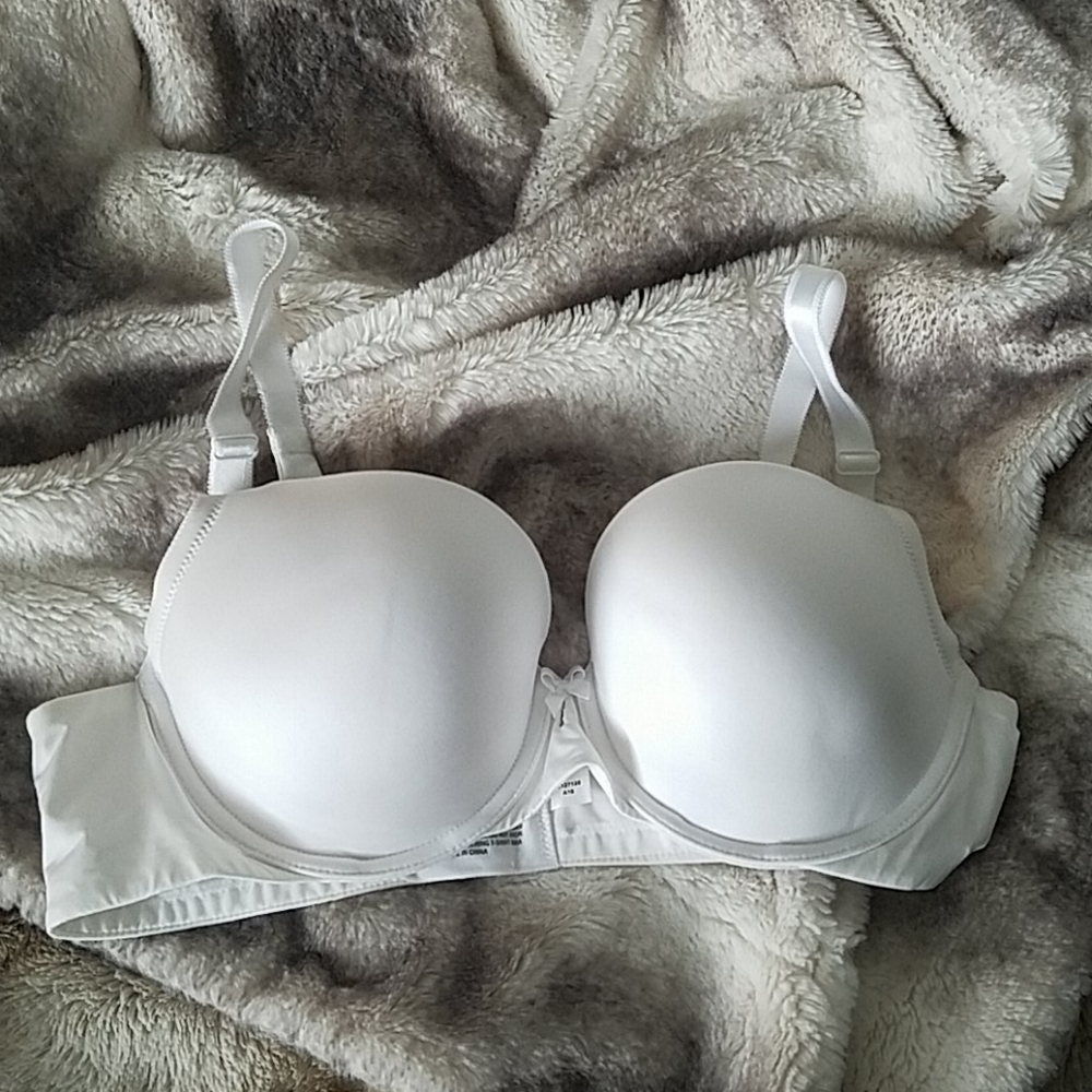 Torrid tee shirt bra 38b like new